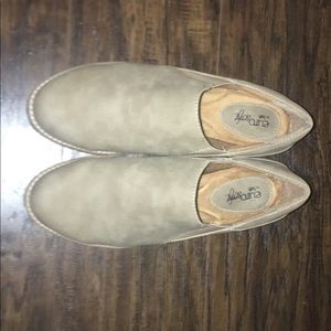 🌻brown suede booties🌻